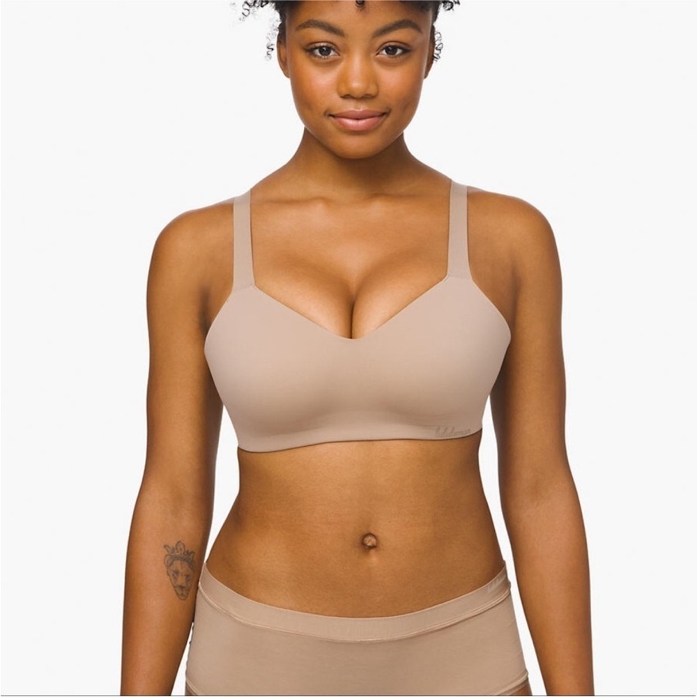 LULULEMON brown nude hold true bra